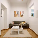 Italian Gem In The Heart Of Apartmán