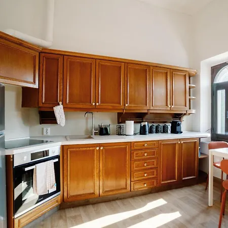 Italian Gem In The Heart Of *